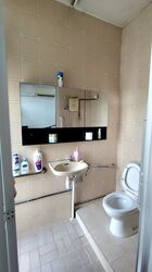 Phillips Avenue (D19), Terrace #601555911